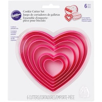 Picture of Wilton Spatula and Cutter, Heart -Pack of 2