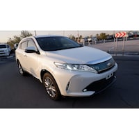 Picture of Toyota Harrier, 2.0L, White - 2018