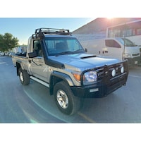 Picture of Toyota Land Cruiser Pick Up Single Cabin, 4.5L, Silver - 2010