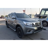 Nissan Navara Pick Up, 2.3L, Grey - 2017