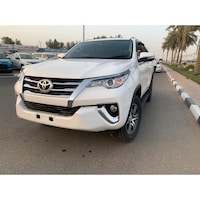 Picture of Toyota Fortuner, 2.8L, White - 2016