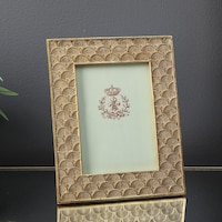 Pan Finned Photo Frame, 5x7inch, Gold