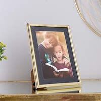 Picture of Pan Shanyn Photo Frame, 5 x 7in, Gold
