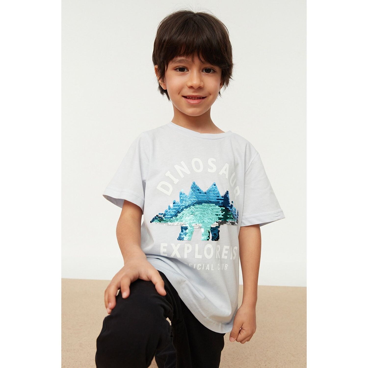 Trendyol Blue Sequin Embroidered Boy Knitted T-Shirt