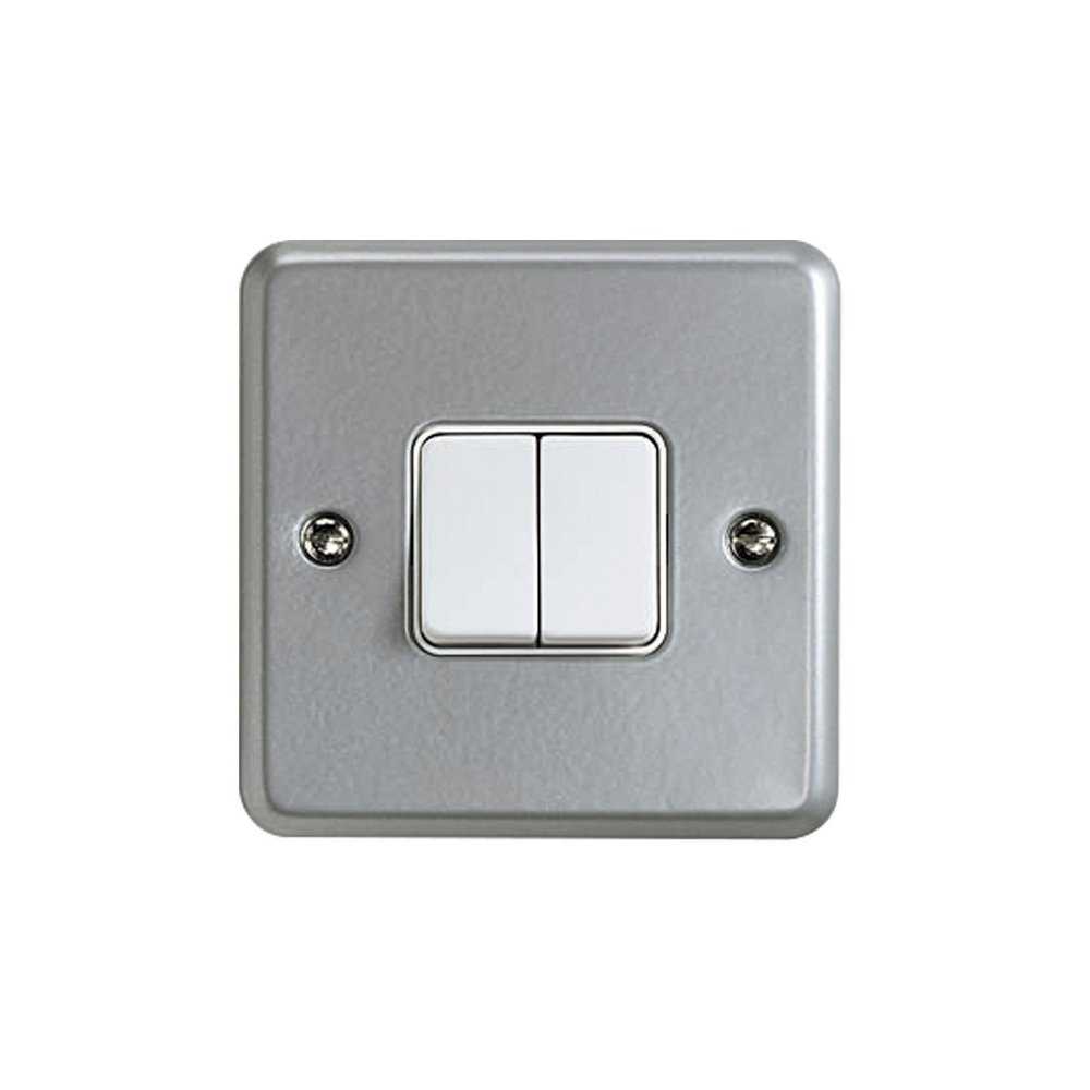 MK Metalclad Plus 2 Gang Single Pole Two Way Switch, 10A, Silver