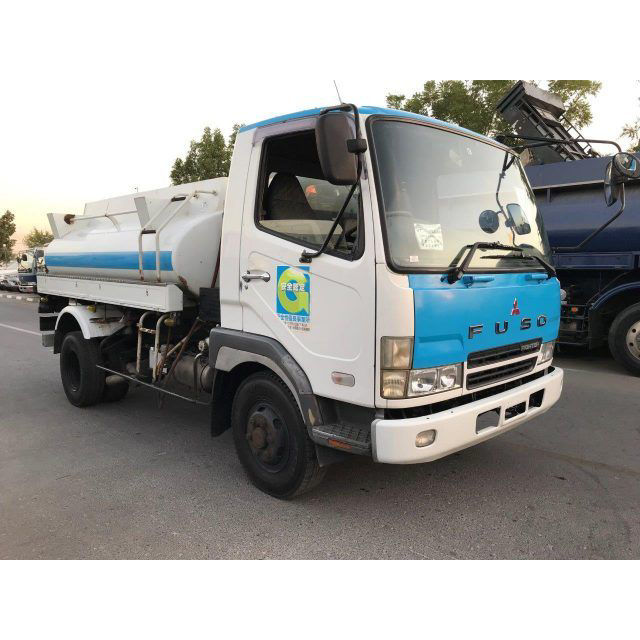 Mitsubishi fuso 2004