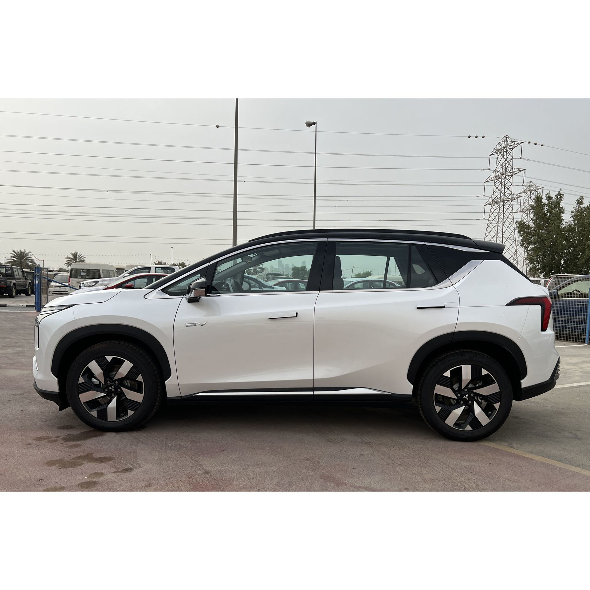 Mitsubishi airtrek 2022